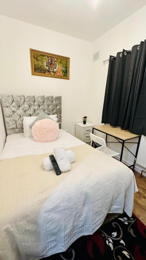 City Lodge Excel ロンドン エクステリア 写真
